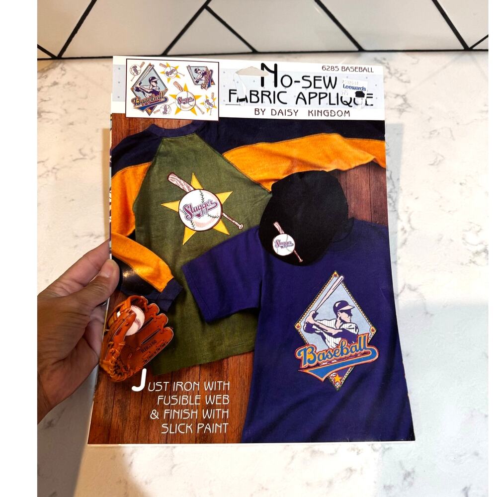 vintage Daisy Kingdom No-Sew Fabric Appliqué Baseball 90s dad vibes DIY kitschy
